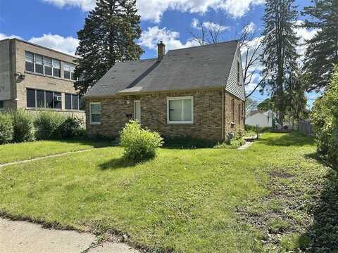 5936 North 35th St, Milwaukee, WI 53209