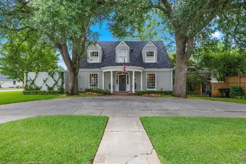 400 E Third St., Tyler, TX 75701