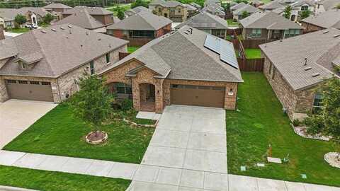 709 Indian Hawthorn Drive, Glenn Heights, TX 75154