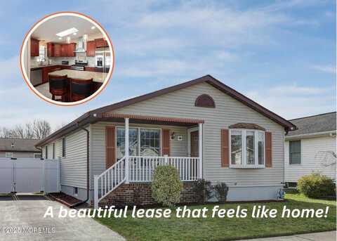 16 Pine Tree Lane, Manalapan, NJ 07726