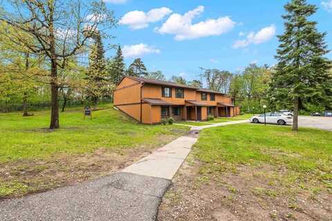 312 Clinton Court, Amherst, WI 54406