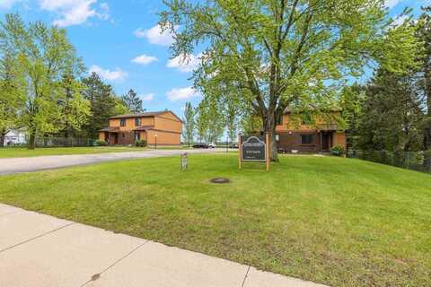 521 E Grand Avenue, Rosholt, WI 54473