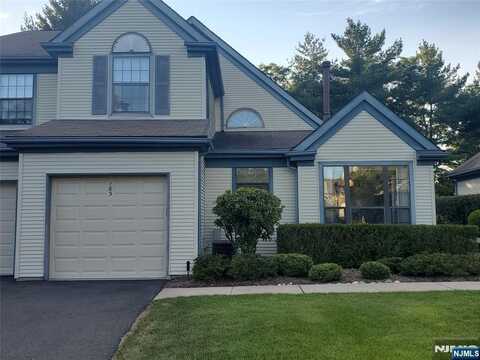 183 Mabie Court, Mahwah, NJ 07430