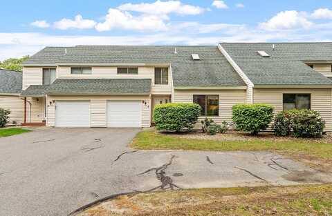 6 Ironwood Lane, Atkinson, NH 03811