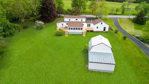 42 College Road, Stratham, NH 03885