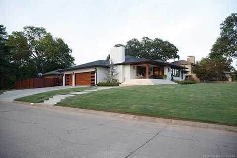 2233 E 32nd Street, Tulsa, OK 74105