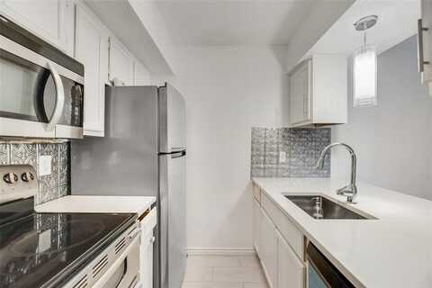 1810 N Garrett Avenue, Dallas, TX 75206
