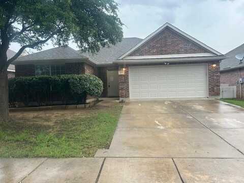 1233 Brownford Drive, Fort Worth, TX 76028