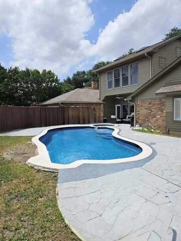 7021 Lattimore Drive, Dallas, TX 75252