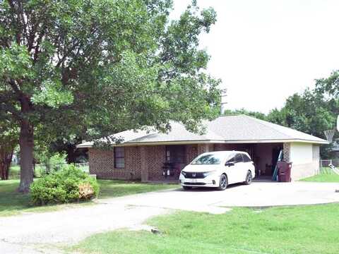 401 E Hunt Street, Leonard, TX 75452