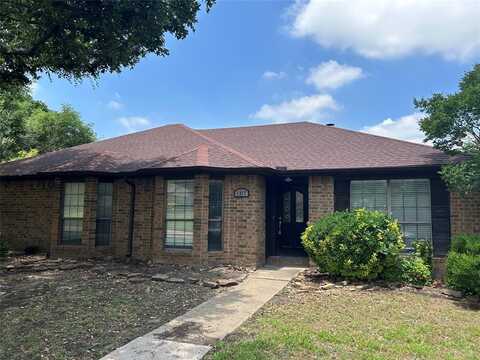 1317 Chicota Drive, Plano, TX 75023