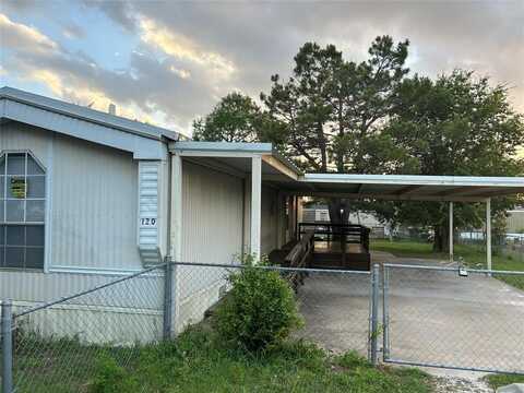 120 Enchanted Oaks Court, Hudson Oaks, TX 76087