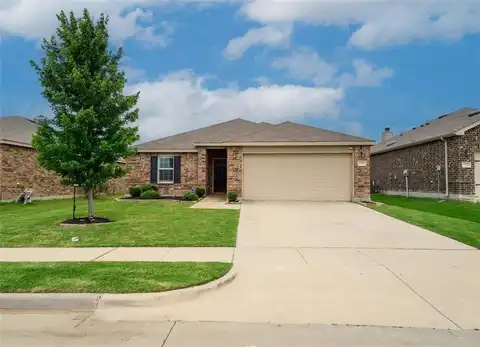 1725 Waggoner Drive, Aubrey, TX 76227