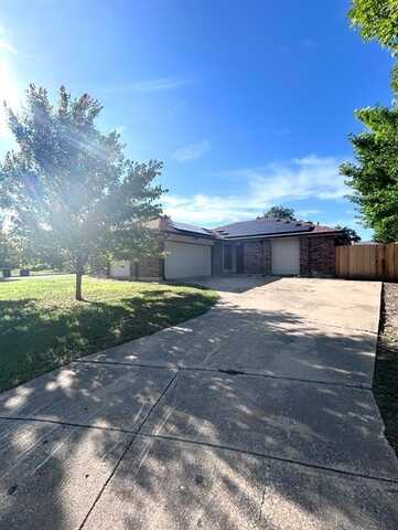 10058 Marblehead Court, Fort Worth, TX 76108