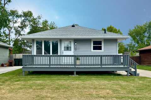 1300 EDGEWATER AVE, Sioux City, IA 51109