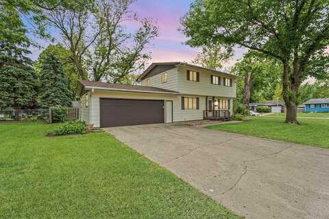316 Sycamore Ave, Vermillion, SD 57069