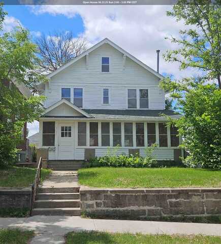 1422 W 5th Street, Sioux City, IA 51103