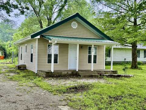 369 Martin Avenue, Asbury, MO 64832