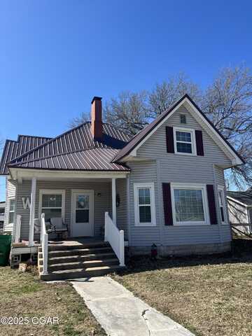 301 N 1st Street, Jasper, MO 64755