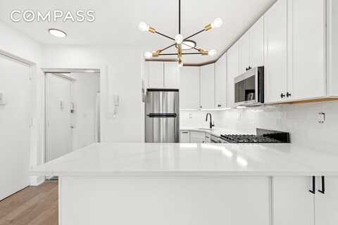 181 Seventh Avenue, New York, NY 10011