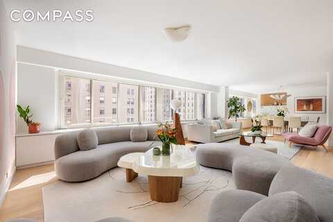 900 Park Avenue, New York, NY 10075