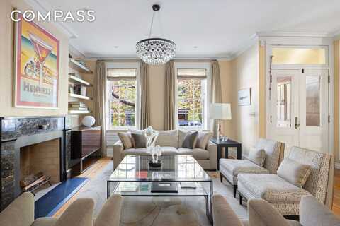 310 West 11th Street, New York, NY 10014