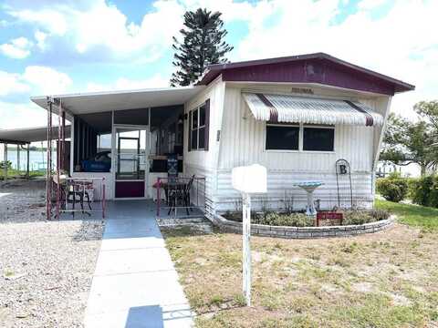 94 Lake Smart Dr., Winter Haven, FL 33881