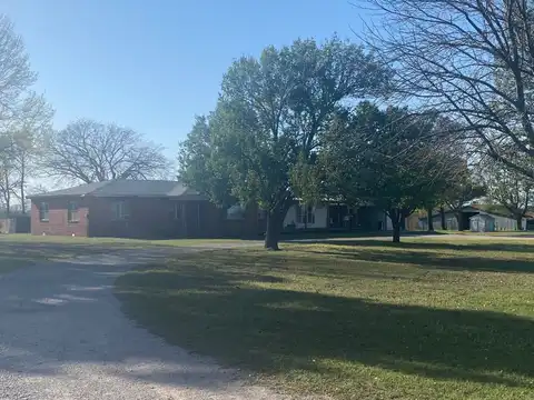 15961 ST. HWY 3W, Byars, OK 74831