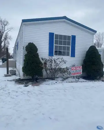 461 W Lytle Street, Fostoria, OH 44830