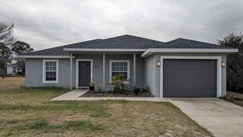 211 Grenada St NE, Lake Placid, FL 33852