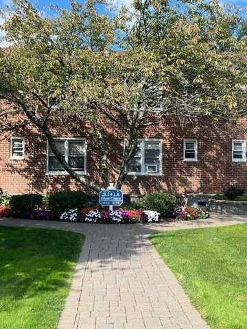 4 Bryant Crescent, White Plains, NY 10605