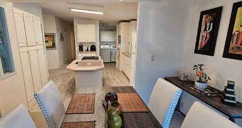 8707 27th Ave East, Palmetto, FL 34221