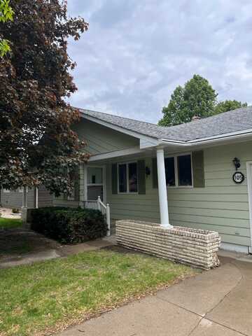 105 S 9th Street, Milbank, SD 57252