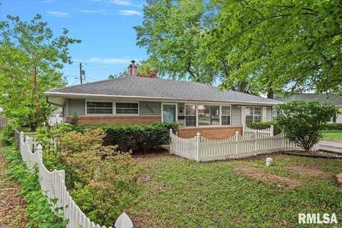 3225 Saxony Road, Springfield, IL 62703