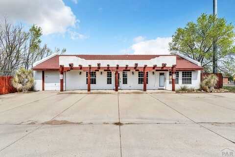 643 Pueblo Blvd Way, Pueblo, CO 81005