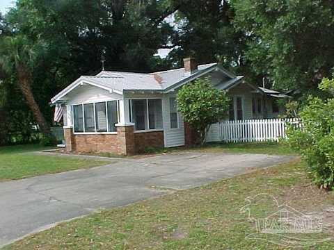 5115 Pike St, Milton, FL 32570