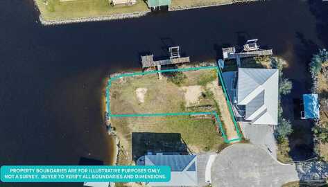 5518 Sea Spray Dr, Pensacola, FL 32507