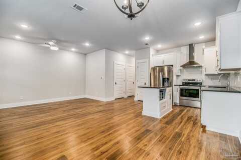 230 N Devilliers St, Pensacola, FL 32502