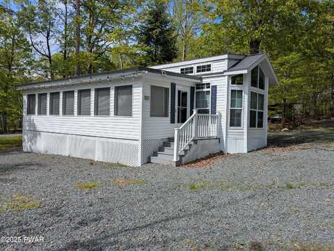 213 Tribes Drive, Shohola, PA 18458