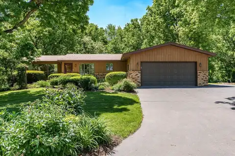 190 S FOX RUN, BYRON, IL 61010