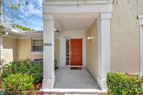 10880 Sea Hibiscus Ln, Tamarac, FL 33321