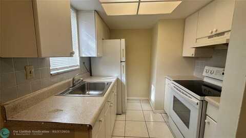 1324 Holly Heights Dr, Fort Lauderdale, FL 33304