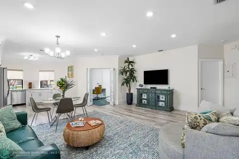 6690 Montego Bay Boulevard, Boca Raton, FL 33433