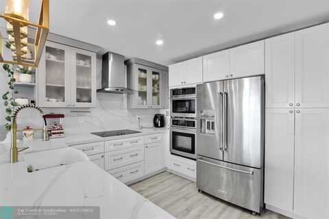 3015 N Ocean Blvd, Fort Lauderdale, FL 33308