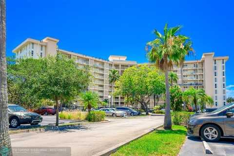 2681 S Course Dr, Pompano Beach, FL 33069