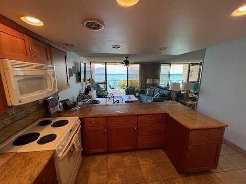 4471 Lower Honoapiilani Rd, Lahaina, HI 96761