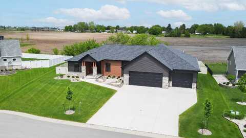 W6818 WILMINGTON Lane, GREENVILLE, WI 54942
