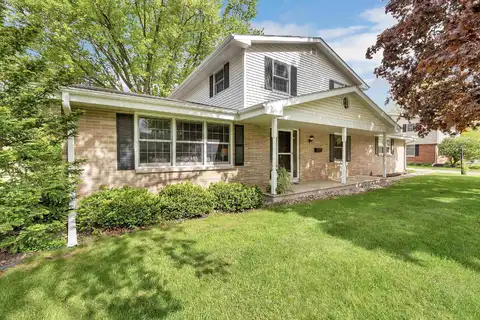 108 S CLAY Street, DE PERE, WI 54115