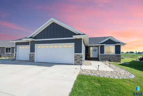 622 Creekside Trl, Harrisburg, SD 57032