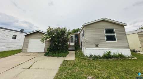 909 N Irene Pl, Sioux Falls, SD 57107